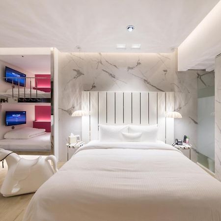 Uya Motel Xinwu Экстерьер фото
