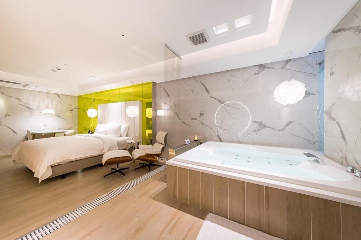 Uya Motel Xinwu Экстерьер фото