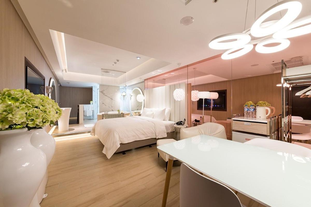 Uya Motel Xinwu Экстерьер фото